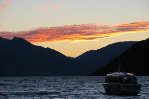  Queenstown, Fergburger, & the Runaway Sunset